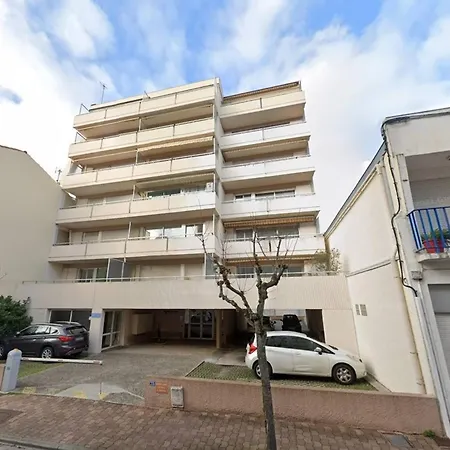 Lumineux Avec Balcon, Centre, A 200m De La Plage, Proche Commerces Et Marche - Fr-1-433-119 Аркашон